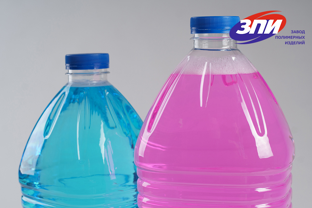 PET plastic bottle Square 4.3 L